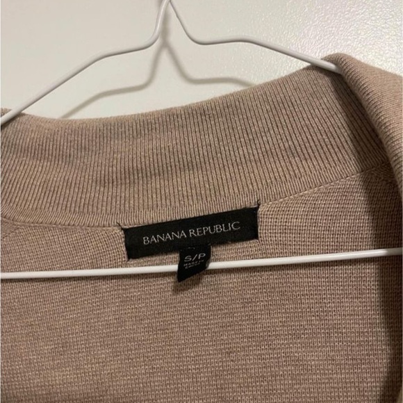 Banana republic cardigan - Picture 2 of 2